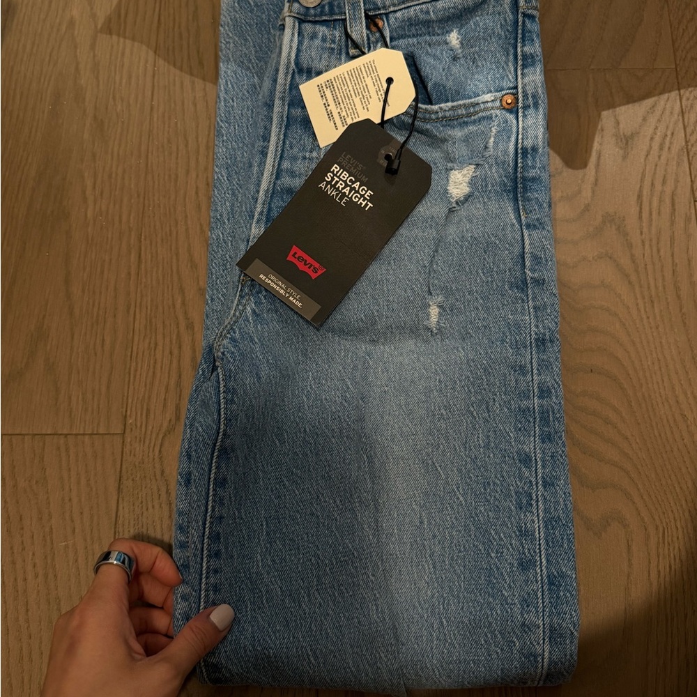 Levi's Ribcage Straight ankle jeans - Picture 2 of 2